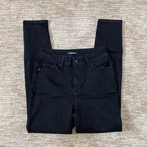 Black Pants by d.jeans Size 6. Made from recycled materials. Nice stretch. GUC